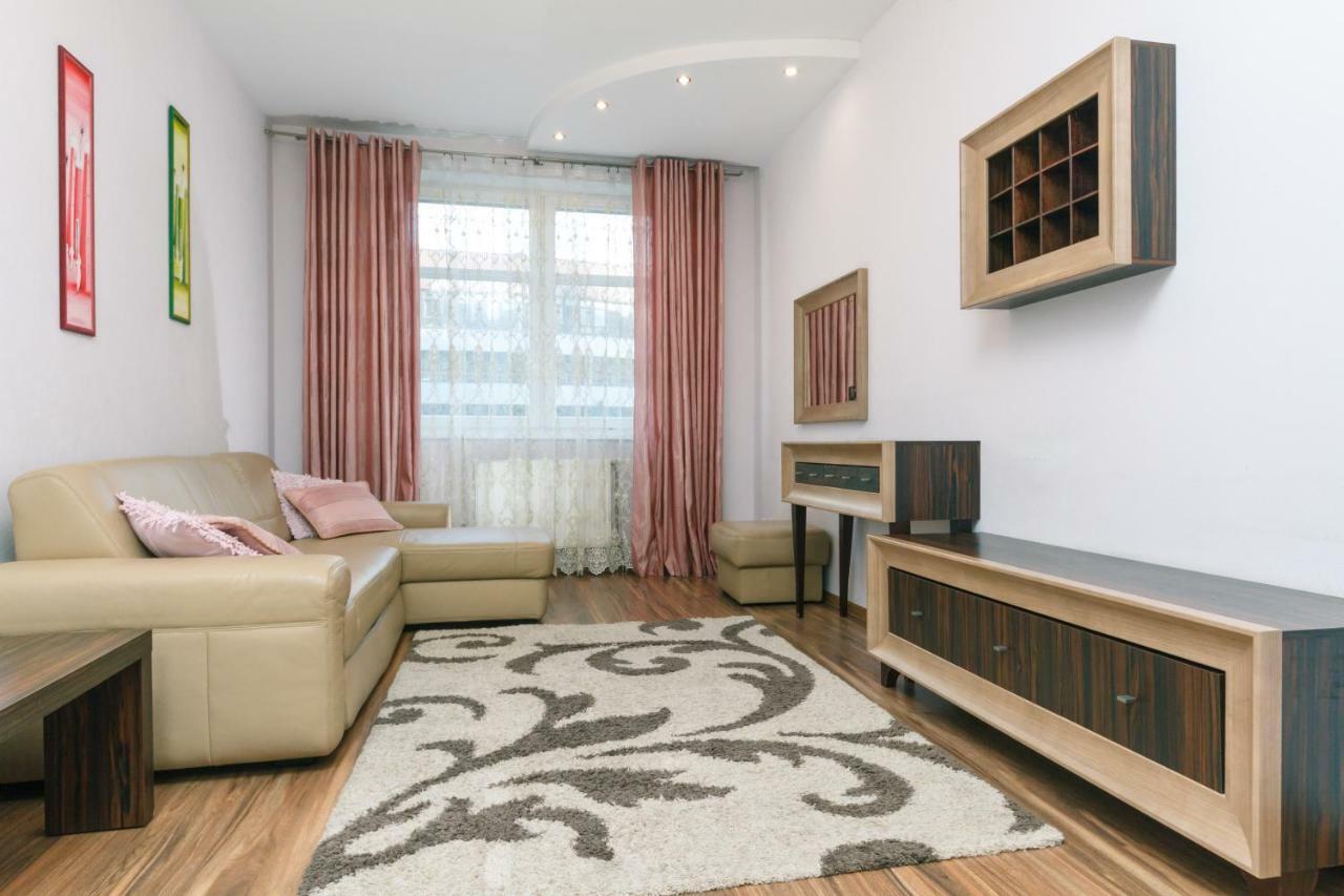 3 Комнатные Апартаменты В Центре Печерска Kiew Exterior foto